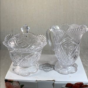 Sugar Bowl and Creamer Set